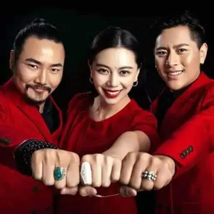 亚洲顶级男模裸视
